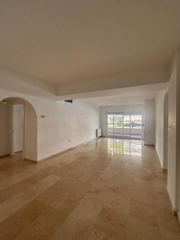 Amplio y luminoso apartamento en Hacienda Guadalmina – Vistas a la piscina y junto al golf photo 0