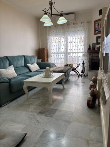 Amplia vivienda de 4 Dormitorios y patio privado photo 0