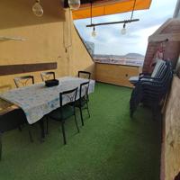 TRÍPLEX EN VENTA EN LAS ROSAS photo 0