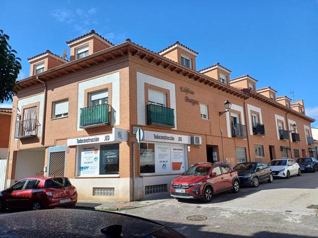 Local en alquiler en Camarma de Esteruelas de 93 m2 photo 0