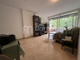 PISO EN VENTA EN PLAÇA TOMAS BARAUT photo 0