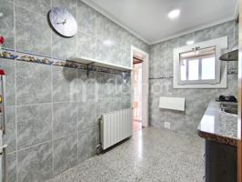PISO EN VENTA EN BONMATÍ – 2 HABITACIONES DOBLES, REFORMADO photo 0
