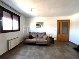 PISO EN VENTA EN LLAGOSTERA photo 0