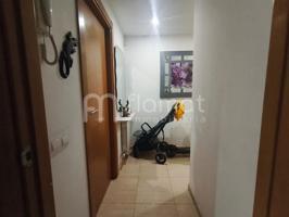 PISO DE INVERSION CON PARKING EN OLOT photo 0