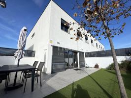 Casa - Chalet en venta en Santa Coloma de Farners de 228 m2 photo 0