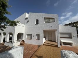Venta de Chalet en Almerimar photo 0
