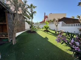 Venta de impresionante villa en El Ejido - Almerimar photo 0