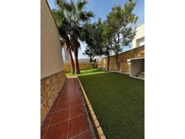 Chalet en venta en Paraiso al mar photo 0