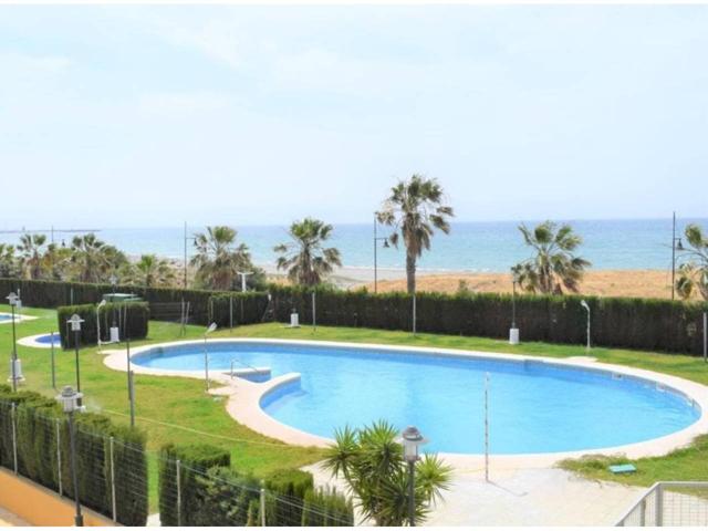 AMPLIO PISO EN ALMERIMAR photo 0