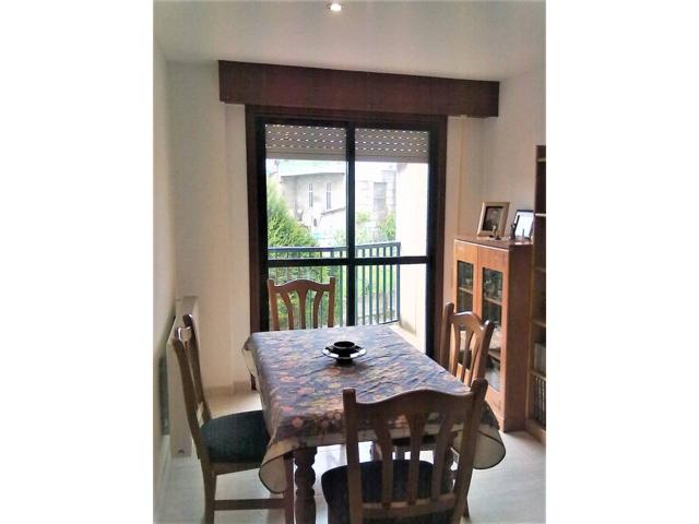 VENTA DE PISO DE 2 DORMITORIOS AMUEBLADO CON GARAJE Y TRASTERO photo 0