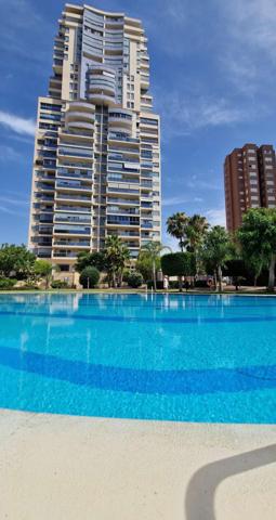 Ideal Familia: Amplio Piso de 3 Dormitorios, 2 Baños con Garage, Trastero y Piscina photo 0