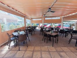 Traspaso de Cafetería con Bar y Minimarket en Elche - Oportunidad Única photo 0