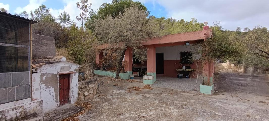 Casa de Campo en Hondon de las Nieves - Oportunidad para Reformar photo 0