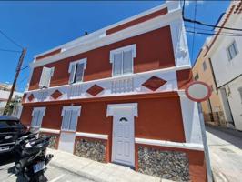 EDIFICIO RECIEN REFORMADO photo 0