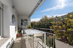 Piso en venta de 4 habitaciones en Roses photo 0