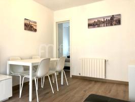 Piso en venta en Figueres de 97 m2 photo 0