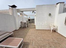 Piso en venta en Figueres de 140 m2 photo 0