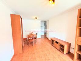Nigrán, piso con ascensor y garaje. 240.000 € photo 0