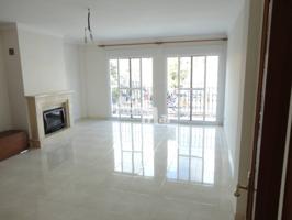 Se vende gran piso en zona prado photo 0