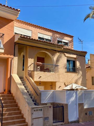 CASA 2 PLANTAS INDEPENDIENTE ,ZONA RESIDENCIAL photo 0
