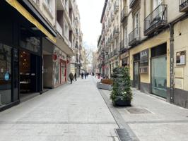 Oficina En venta en Doctor Cerrada, Zaragoza photo 0