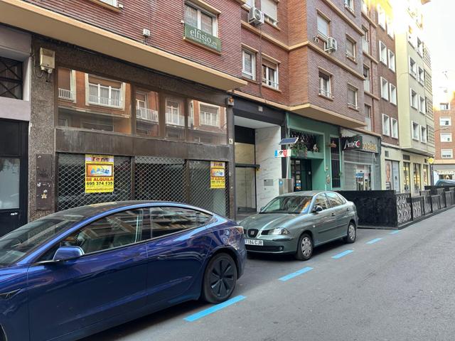 Oficina En alquiler en Paseo De La Constitución - Las Damas, Zaragoza photo 0