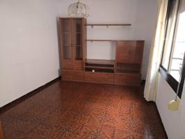 Piso en venta en el barrio de Horta photo 0