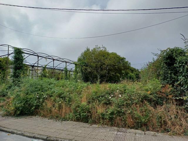 Terreno en venta en Almeiras photo 0