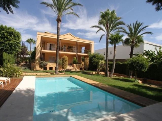 Casa en Venta en URB. COBLANCA Benidorm, Alicante photo 0