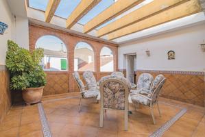 VENTA DE CASA EN PINOS PUENTE HACIENDO ESQUINA Y LISTA PARA ENTRAR A VIVIR photo 0