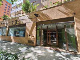 Local en venta en Calle Adolfo Aznar photo 0