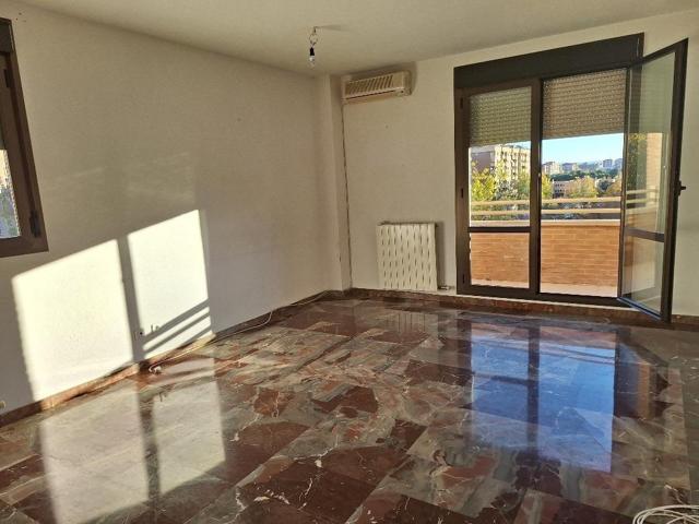 Garlan Inmobiliaria presenta: espectacular piso en venta en Actur photo 0