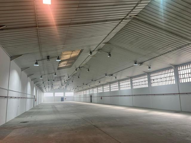 Nave Industrial en Alquiler – Espaciosa, Funcional y Estratégicamente Ubicada photo 0