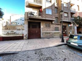 ALQUILER DE GARAJE EN EL CASCO HISTORICO photo 0