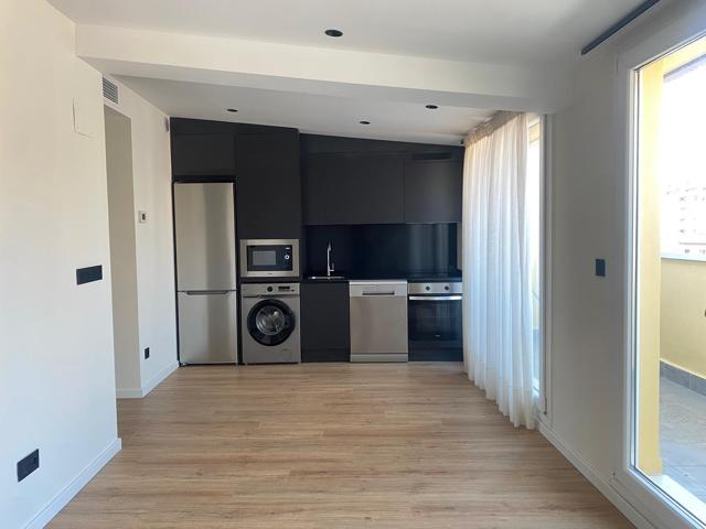 🏙️ Ático con Terraza en Zona Plaza de Toros – ¡Vivienda Moderna en el Corazón de Zaragoza! photo 0