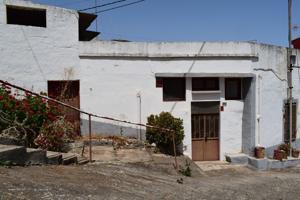 Unifamiliar En venta en Casco De San Mateo, Vega De San Mateo photo 0