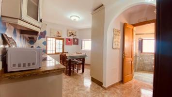 Unifamiliar En venta en Rosales, Firgas photo 0