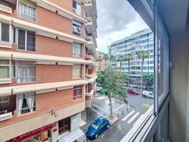 Piso En venta en Mesa Y López, Las Palmas De Gran Canaria photo 0