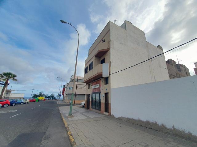 Oficina En venta en La Isleta, Las Palmas De Gran Canaria photo 0