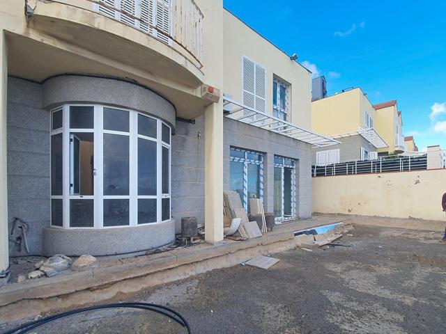 Unifamiliar En venta en Schamann - Rehoyas, Las Palmas De Gran Canaria photo 0