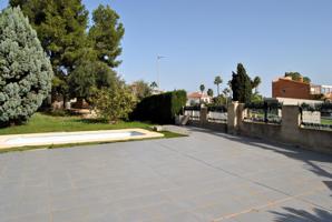 Solar urbanizable en venta en la mejor zona de Pla de les Clotxes, Benifaió photo 0