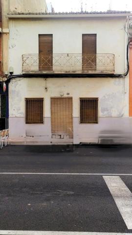 Gran Casa Céntrica en Almussafes - Ideal para Reformar a tu Gusto (GARAJE OPCIONAL) photo 0