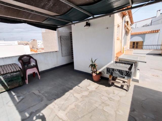 Casa en venta en el centro de Almussafes photo 0