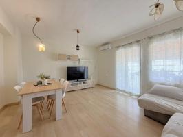 🏡 Piso de 85 m² en Gandia, a 2 minutos andando del centro – 3 habitaciones y balcón amplio photo 0
