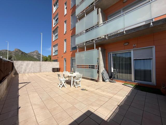 Planta baja con terraza de 80 m² en Paseo Germanías (tramo final), Gandía photo 0