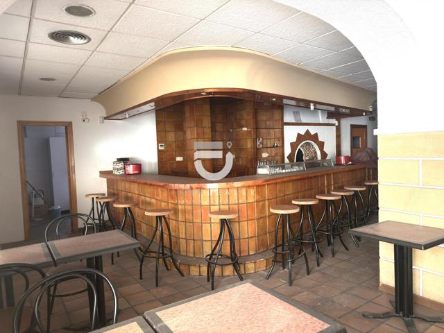 Local comercial en Grau de Gandia photo 0