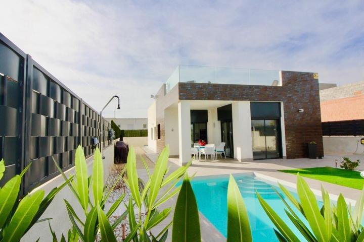Casa En venta en Comunidad Valenciana, Pinoso photo 0