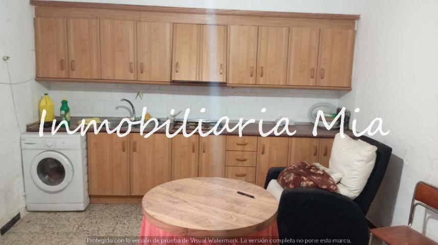 SE VENDE GRAN CASA PARA REFORMAR CON GARAJE photo 0