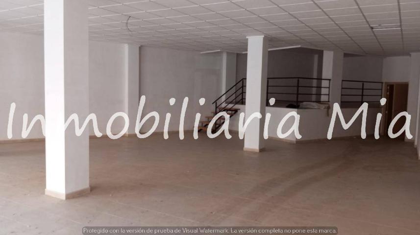 EN VENTA GRAN LOCAL EN AVENIDA PRINCIPAL PUERTO LUMBRERAS photo 0