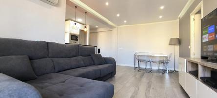 Piso en calle Gaucin photo 0